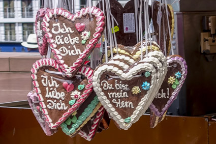 Lebkuchen stall at Miltenberg festival