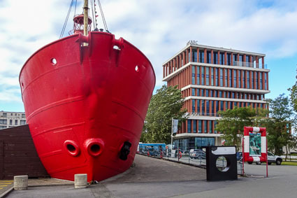 Zeebrugge Cruise Terminal and old ship