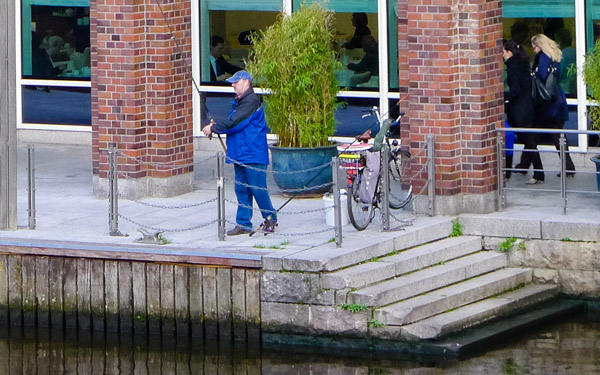 Fisherman at the Steigenberger Hotel Hamburg.