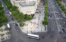 Paris bus photo