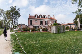 Venice Certosa Hotel and walking path