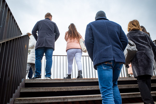 Fondac dei Tedeschi: Visitors climb stairs to the rooftop terrace.